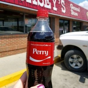 Meet your Posher, Perry